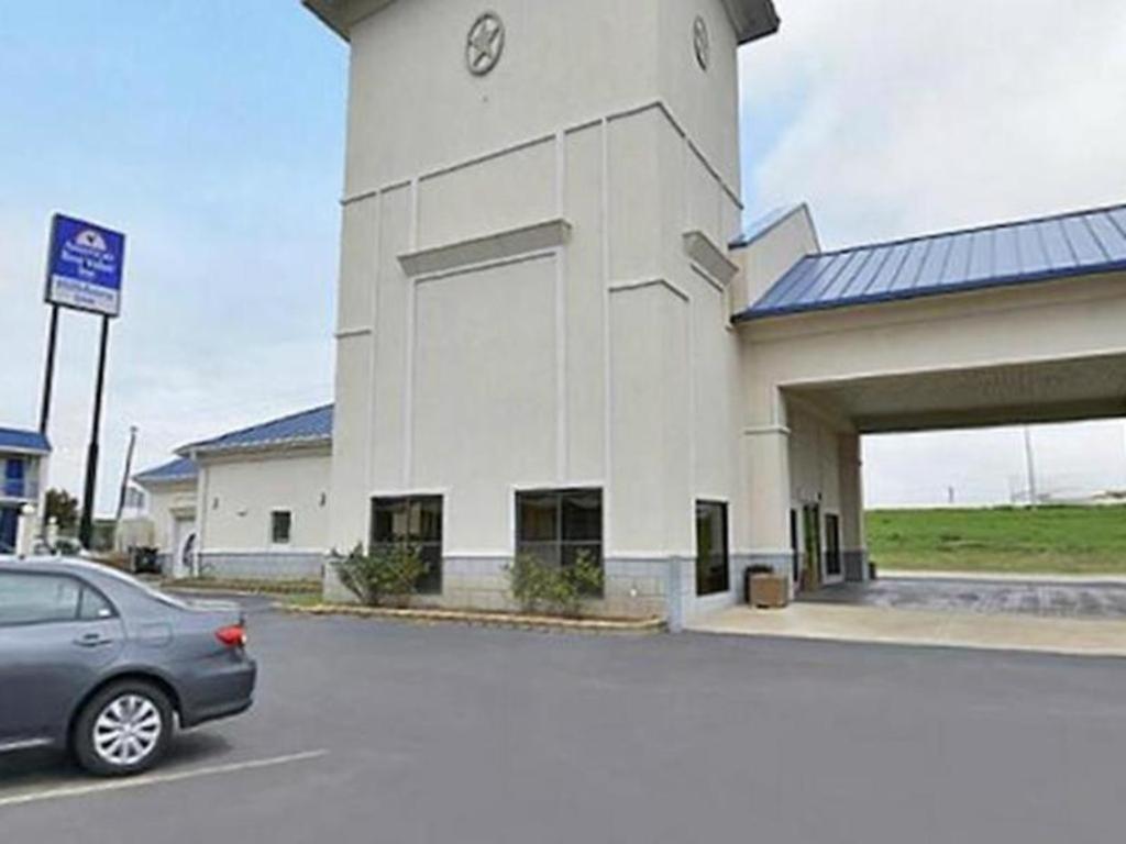 Americas Best Value Inn Hillsboro Eksteriør bilde