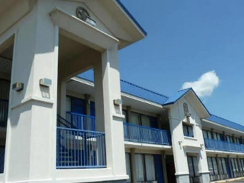 Americas Best Value Inn Hillsboro Eksteriør bilde